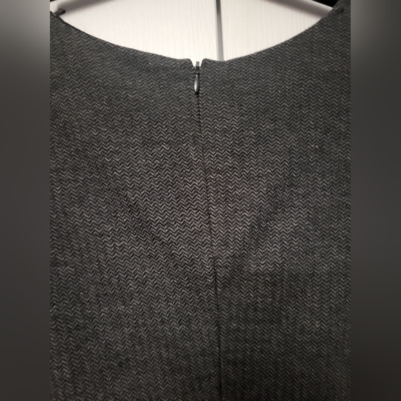 Elegant Esprit XL Bodycob Dress with 3/4 Sleeve and Pockets - Picture 11 of 13